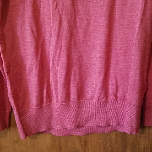 Dusty pink/coral pullover sweater with lace detail - Picture 3 of 5